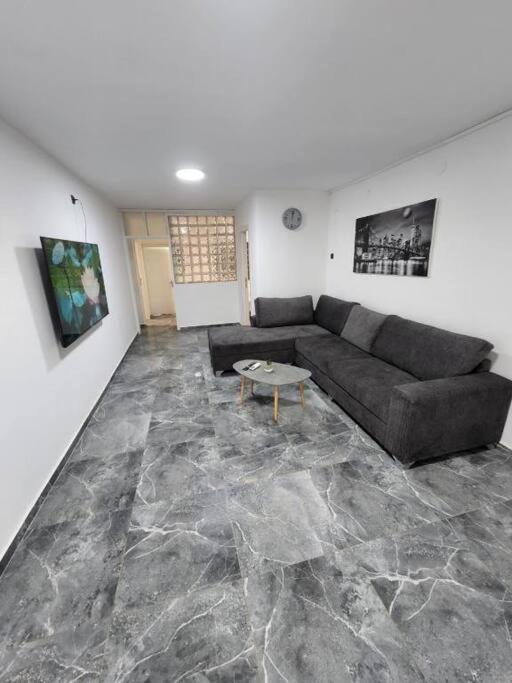 בית הנשיא - President's House Apartment *